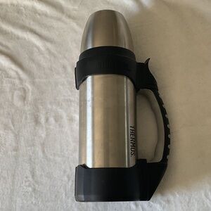 Thermos Silver and Black Insulated Flask
